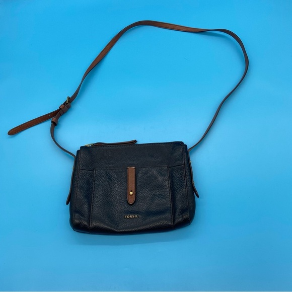 Vintage Fossil RARE Gemma Crossbody Pebble Leather Bag 10”w x 8”h x 1.5”d - Picture 1 of 9